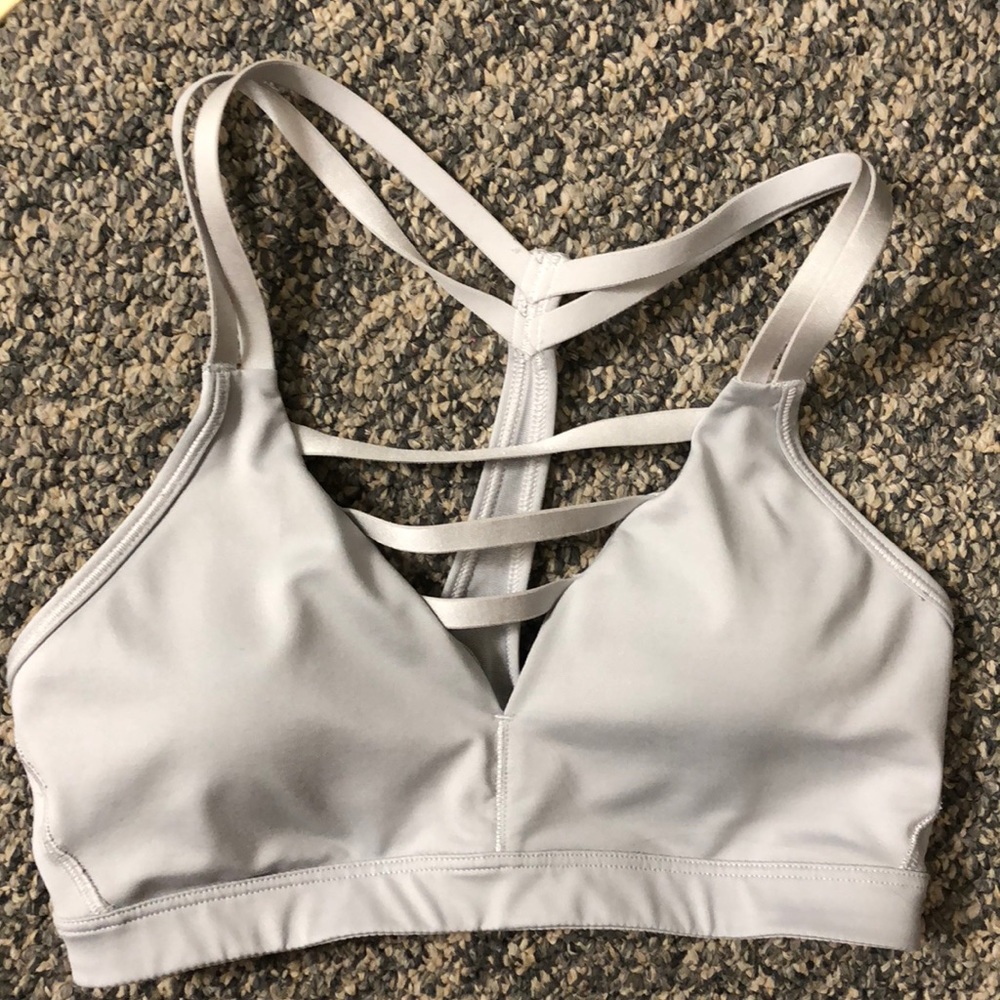 Victoria’s Sport Strappy Sports Bra